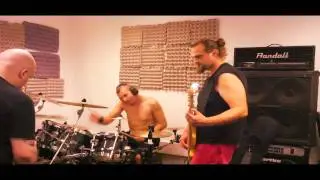 Dead Shape Figure - Writing The Album Number III (HD) - July 3rd 2011