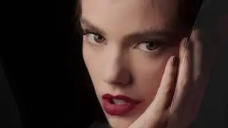 Eudora Glam: Efeito Super Matte com Laura Neiva | Eudora