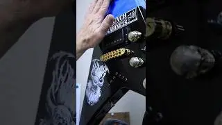 Converting this 7 string Jackson V into a fretless bass #guitar #luthier #jacksonguitars