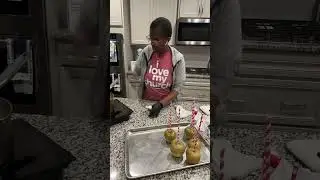 Making lavender candy apples the flavor is cotton candy