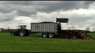 Wyw&oacute;z obornika na pole FLIEGL ASW 271 ASW 288 MC CORMICK G135 MAX załadunek JCB 436