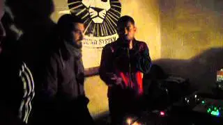 PAPA BUJU, REDDOG & BOOM BUZZ pon CONSCIOUSNESS SOUND SYSTEM