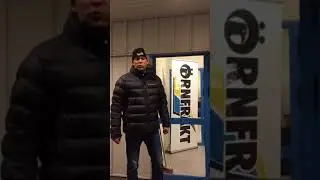 &Ouml;rnfrakt till Per Holknekt
