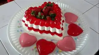 *Gelatina de queso y fresa para día del amor *