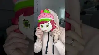 Emma&rsquo;s Creepy Mask!