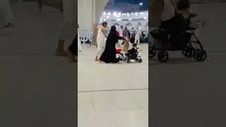 Masha Allah while making his children perform Umrah!🥰🕋🤲 #subscribe