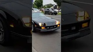 Chevrolet Camaro Z28 IROC-Z Classic Car Drive By Engine Sound Woodward Dream Cruise 2024