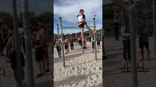 Impressionnant ? #challenge #defi #talent #agility #crazy #flip #redbull #parkour #ninja #shorts