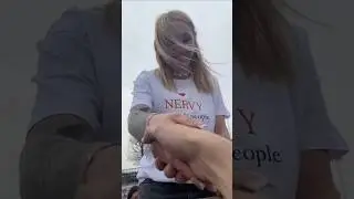ЖЕНЯ МИЛЬКОВСКИЙ НАСТИГ ФАНАТОВ