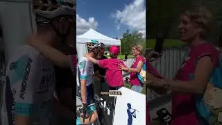 Slovenian fans. Respect.🇸🇮🙌🏼#moho #cycling #race #feelslovenia