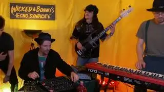 Wicked and Bonny`s Echo Syndicate - Raw Bass - Yellow Room Session