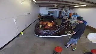 Vinyl Wrapping Godzilla - R35 Nissan Skyline GT-R