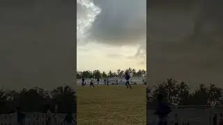 Kapten Radha melakukan percobaan tendangan jauh #shorts