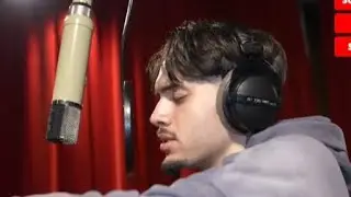 RNBOI _ VLOG Aux STUDIO MOMENT PASSER  POUR RECORD SON NOUVEAU PROJET 