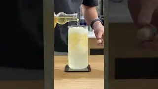 The Surprising Color changing Gin: from blue to pink