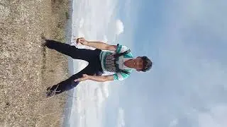 Esta solito en el cerru