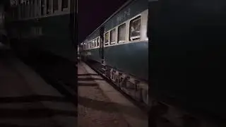 Lahore 🚂🚃🚃🚃🚃🚃🚃  Sialkot Express172Dn #train #railtrack #musicgenre #railway #musicsong #music