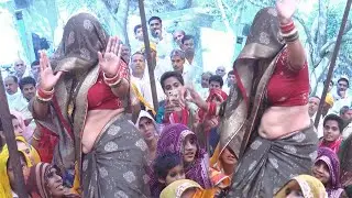 ड्राइवर की पत्नी का टॉप डांस !! सुन बरसाने बाली गुलाम तेरो बनवारी #विशेष_शास्त्री #lokgeet#nachgeet