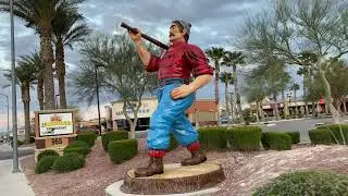 Walking Around North Las Vegas Neighborhood