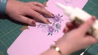 Spinning Card Assembly by Curio House