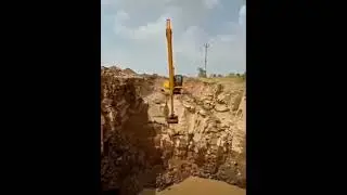 LR pocklain machine video