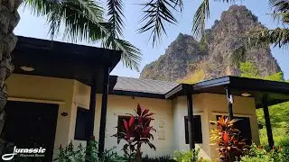 Deluxe 2 bedroom villa in tropical gardens at Jurassic