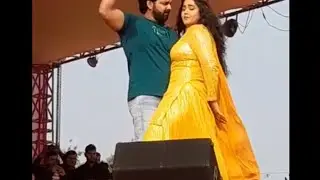 lal ghaghra Pawan Singh kajal Raghwani  stage program Nepal