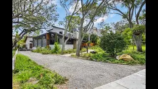 961 Victoria Dr, Dunedin, FL 34698 - 1 Palm Realty