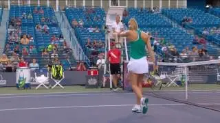 2016 Connecticut Open Hot Shot | Genie Bouchard
