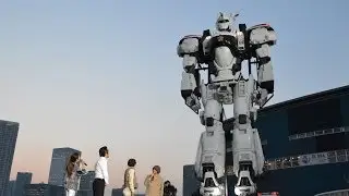 パトレイバー、全長8m実物大イングラムが豊洲に出現