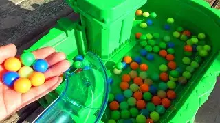 水の音とASMR　恐竜のそうめんくねくね×くみくみスロープ