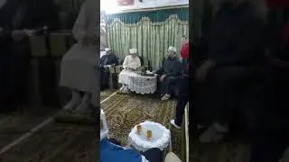 المنشد منصور زعيتر في حضرة سيدي الشيخ المربي بكري الحياني ... من رياض جامع الكريمية المبارك.