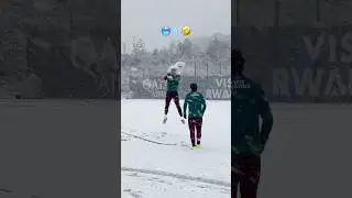 🤣 Arnau Tenas and Jo&atilde;o Neves are back in childhood! 🥶❄️