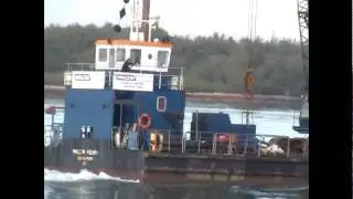 Walcon Wizard Crane Barge