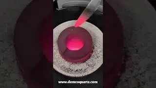 Fusion de vieil Or avec la fonderie Vevor chez Demcoquartz.