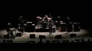 Patti Smith & Her Band - LIVE [clip #15] @ The Met, Phila., PA 11/29/25