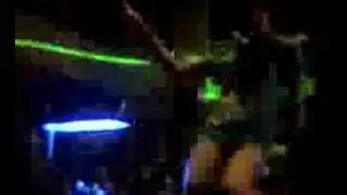 ledge dancing