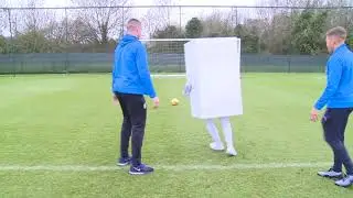 Voetballende combiketel: de mascotte van West Bromwich Albion :-)