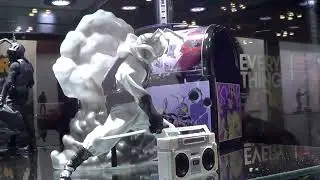 Mezco Toyz 1/12 Scale Figures at NYCC