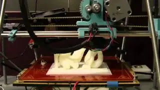 Prusa Mendel Printing the Stanford Dragon
