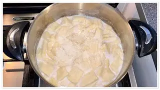MAMA MAAKT HET LIEVELINGS DESSERT KLAAR VAN KAJOL 😋 - RAMPIARE HOELAS