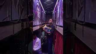 Bus girl&rsquo;s voice prank 🤣 #delhiprank #comedy #prank #voiceprank #bus #funny #publicplaceprank