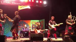Red Hot Chilli Pipers with Jaeger Willis