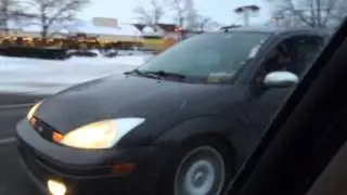 Ford Focus ZX3 vs Pontiac Bonneville