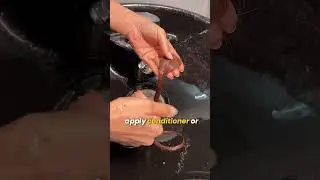 The ONLY Way You Should Wash Extensions #hairaccessories #hairproducts