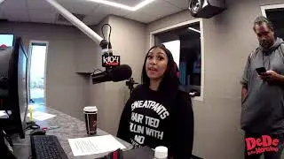 Queen Naija in Studio with DeDe In The Morning