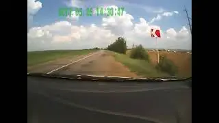 Улетел в подсолнухи (26.06.2013) [480p]