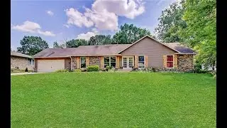 Homes for sale - 923 Leisure Lane, Greenwood, IN 46142