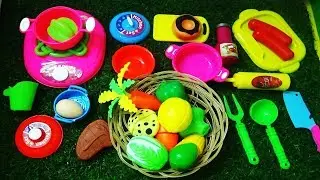 MINI KITHCHEN PLAY SET WITH CUTTING VELCRO VEGETABLES