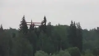 HM 293 КУКУСЯ под крылом самолета